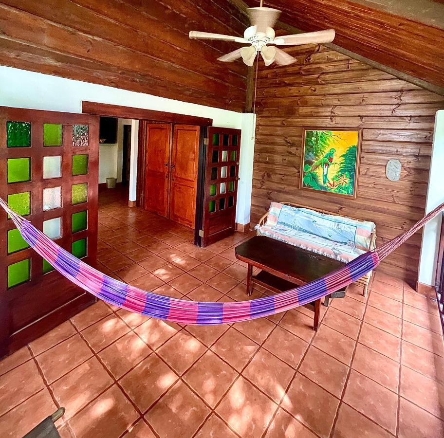 Rio Lindo Hotel Dominical Esterno foto